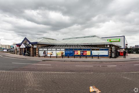 Retail property (high street) to rent, 7 Foundry Ln Chippenham SN15 1JB