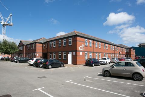 Office to rent, Curran Rd Cardiff CF10 5NB