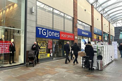 Retail property (high street) to rent, Marsh Way Wakefield WF1 1QS
