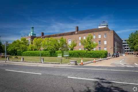 Office to rent, Pegs Ln Hertford SG13 8DN