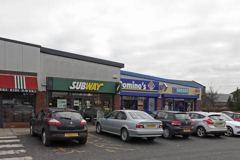 Retail property (high street) to rent, 53 Glasgow Rd Dumbarton G82 1RB