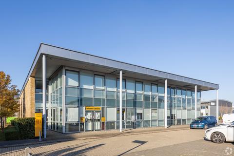 Warehouse to rent, 250 Leigh Rd Slough SL1 4BD
