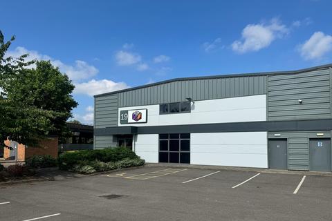 Distribution warehouse to rent, Tyburn Rd Birmingham B24 8HZ