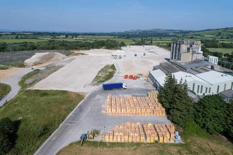 Land for sale, Trowbridge Rd Westbury BA13 4LX