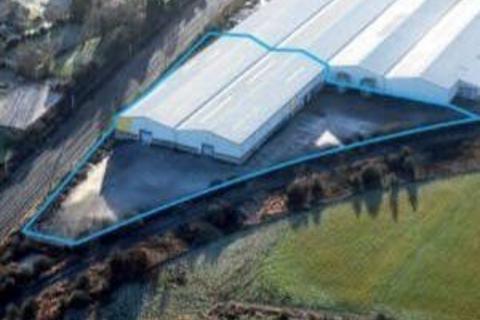 Warehouse to rent, Ashton Rd Warrington WA3 3UL