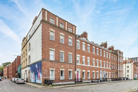 Office to rent, 10 Brunswick Sq Bristol BS2 8PH