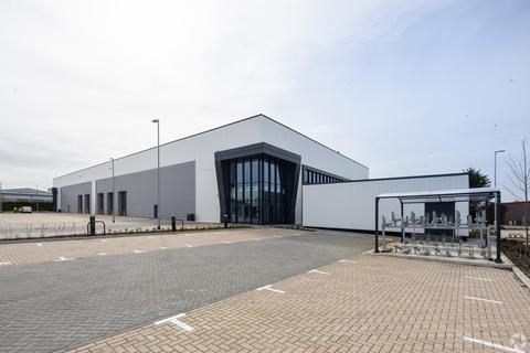 Warehouse to rent, Langstone Rd Havant PO9 1SA