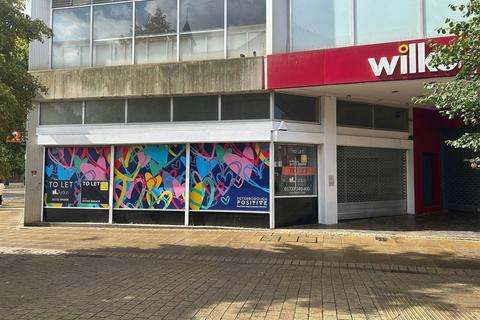 Retail property (high street) to rent, Midgate Peterborough PE1 1TN