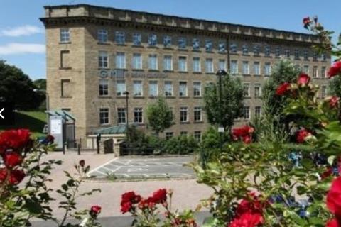 Office to rent, Dean Clough Halifax HX3 5AX