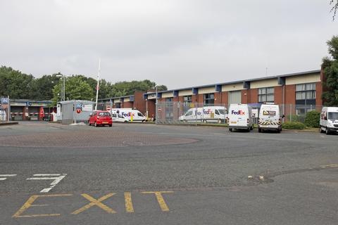 Warehouse to rent, Birmingham Airport Birmingham B26 3QD