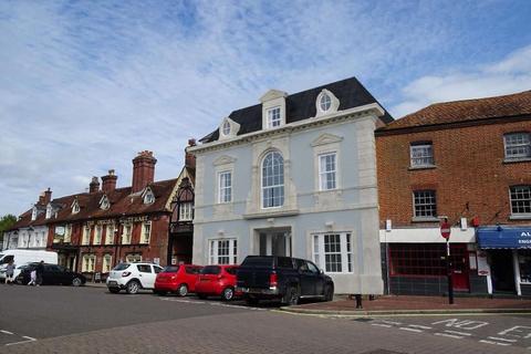 Retail property (high street) to rent, 2 Market Pl Ringwood BH24 1AQ