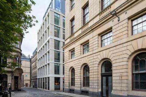 Retail property (high street) to rent, 21 West Register St Edinburgh EH2 2AA