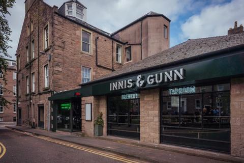 Pub to rent, 6-10 South Tay St Dundee DD1 1PA