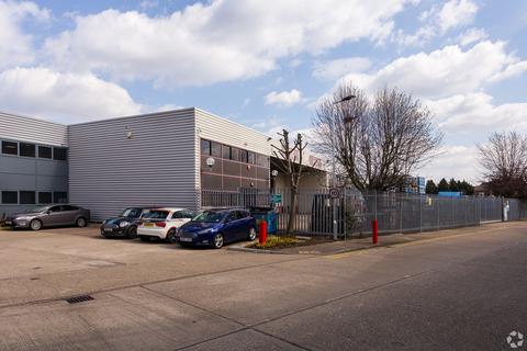 Warehouse to rent, Perth Ave Slough SL1 4XX