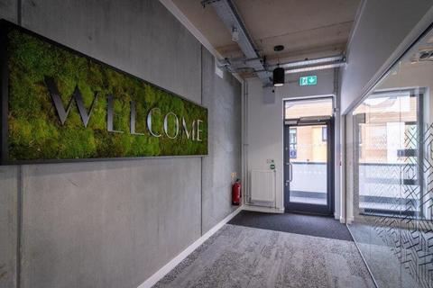 Office to rent, Bath Rd Bristol BS4 3EH