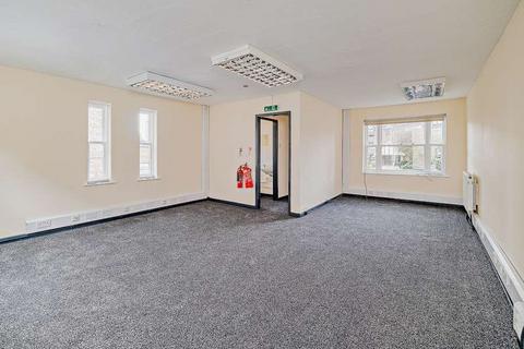 Office to rent, 4-6 Princess St Knutsford WA16 6DD