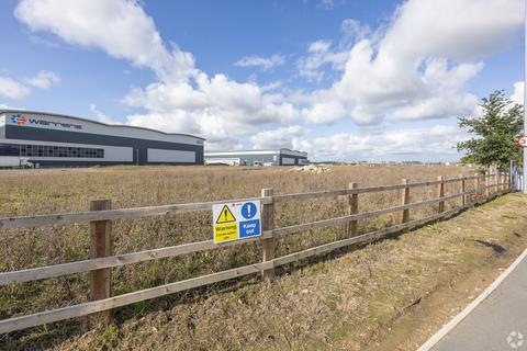 Warehouse to rent, Watling St Northampton NN6 7FT