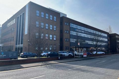 Office to rent, East Tyndall St Cardiff CF24 5GT