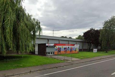 Warehouse to rent, Stephenson St Newport NP19 4XB