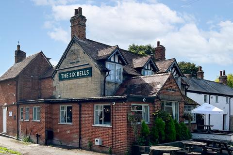Pub to rent, 3 Beaumont Rd Oxford OX3 8JN