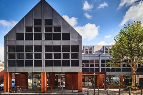 Office to rent, Welsh Back Bristol BS1 4SB