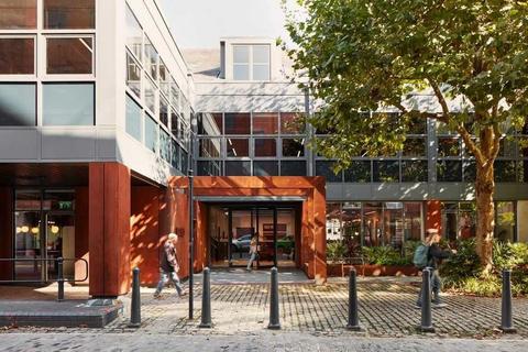 Office to rent, Welsh Back Bristol BS1 4SB