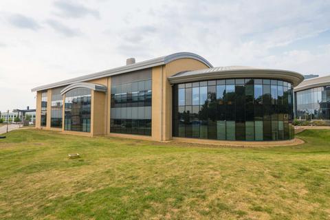Research & development facility to rent, Cambridge Rd Cambridge CB22 3FH
