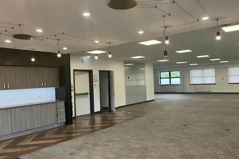 Office to rent, Berkeley St Glasgow G3 7HR