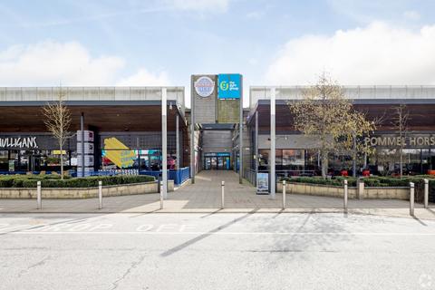 Retail property (high street) to rent, Jarman Way Hemel Hempstead HP2 4JS