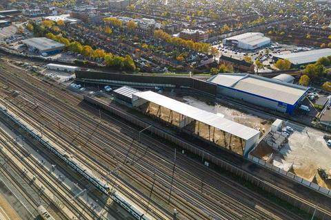 Land to rent, 400 Edgware Rd London NW2 6ND