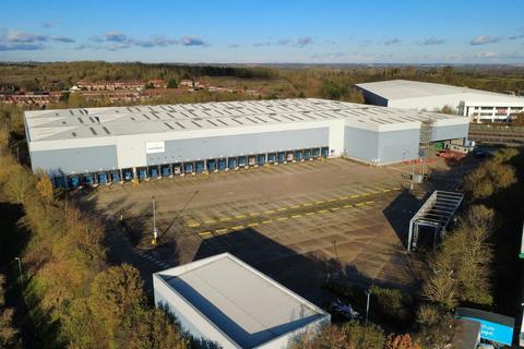 Distribution warehouse to rent, Badgers Rise Bedford MK43 0YL