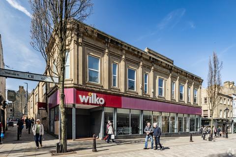 Retail property (high street) to rent, 2-4 Southgate Halifax HX1 1DR
