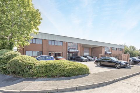 Warehouse to rent, Cribbs Causeway Bristol BS10 7TT