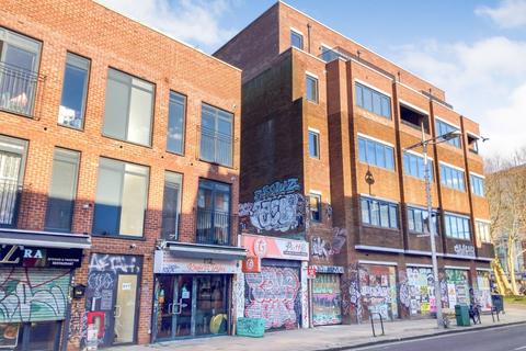 Retail property (high street) for sale, 221 Rye Ln London SE15 4TP