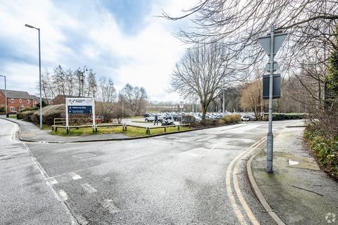 Data centre to rent, Crumpsall Vale Manchester M9 8DB