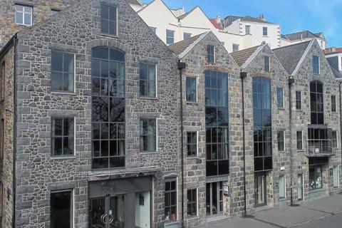 Office to rent, South Esplanade Guernsey GY1 1AW