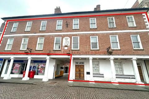 Retail property (high street) to rent, 41 Market Pl Newark NG24 1EJ