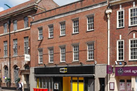 Pub for sale, 5-6 Friar St Reading RG1 1DB