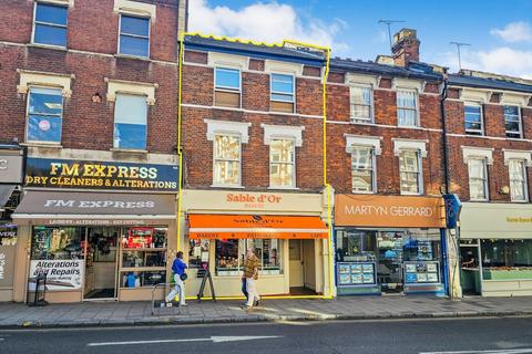 Retail property (high street) for sale, 43 The Broadway London N8 8DT