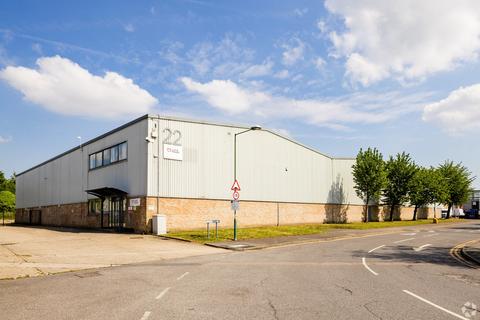 Warehouse to rent, Fairway Dr Greenford UB6 8PW