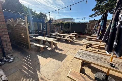 Retail property (high street) for sale, Waterloo Rd Bognor Regis PO22 7DY