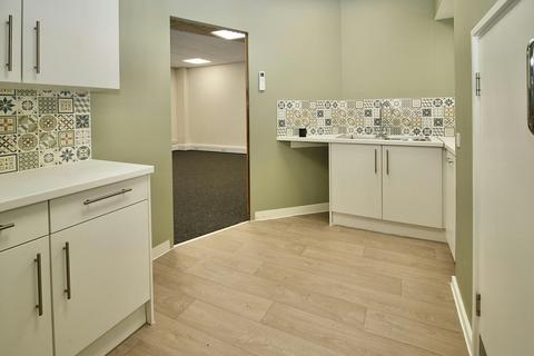 Office to rent, Woodbrook Crescent Billericay CM12 0EQ