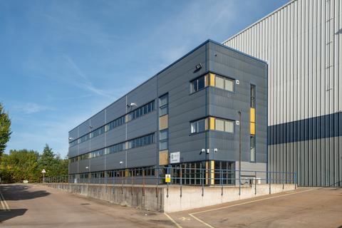 Distribution warehouse to rent, Drum Rd Chester Le Street DH2 1AE