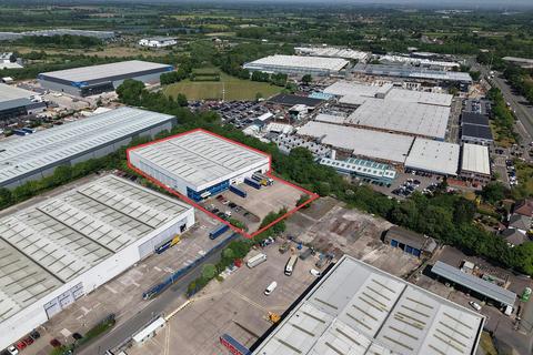 Warehouse to rent, Headway Rd Wolverhampton WV10 6PZ