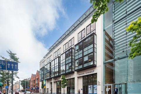 Office to rent, 90-106 Victoria St Belfast BT1 3GN