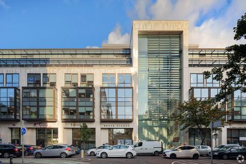 Office to rent, 90-106 Victoria St Belfast BT1 3GN