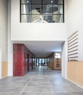 Office to rent, 5 Cadogan St Glasgow G2 6AT