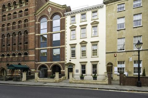 Office to rent, 53-55 Queen Charlotte St Bristol BS1 4HQ