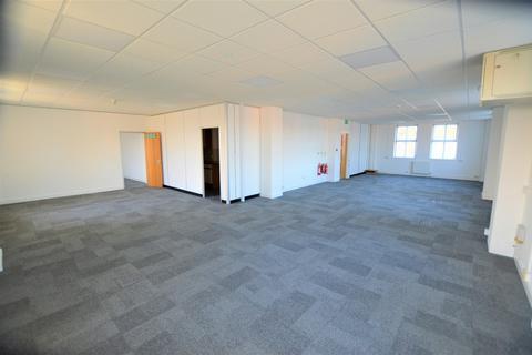 Office to rent, Hornbeam Sq N Harrogate HG2 8PB