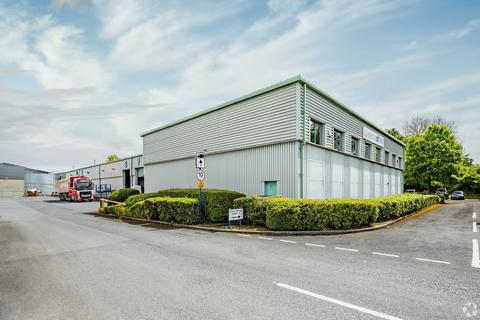 Warehouse to rent, Metcalf Dr Altham BB5 5WH